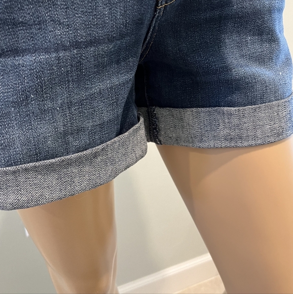 Hudson Croxley Mid Thigh Blue Denim Rolled Cuff Short Size 26. NWT - Picture 10 of 14